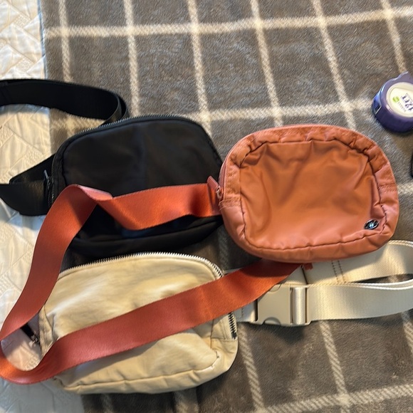 Lot of 3 Stylish Crossbody Belt Bag Set - Picture 1 of 2